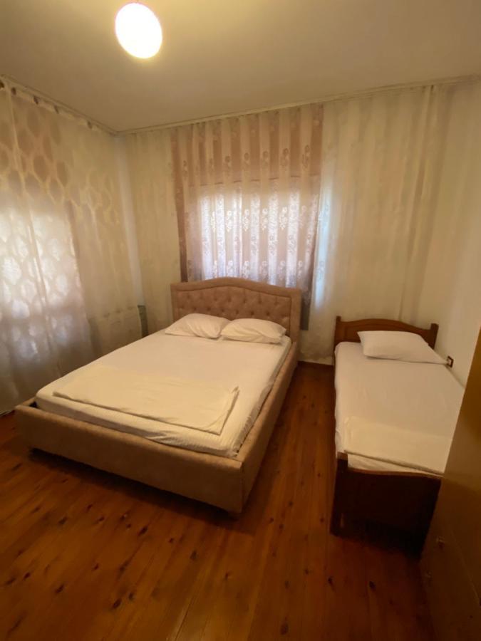 Villa Osmani Дуррес Екстер'єр фото