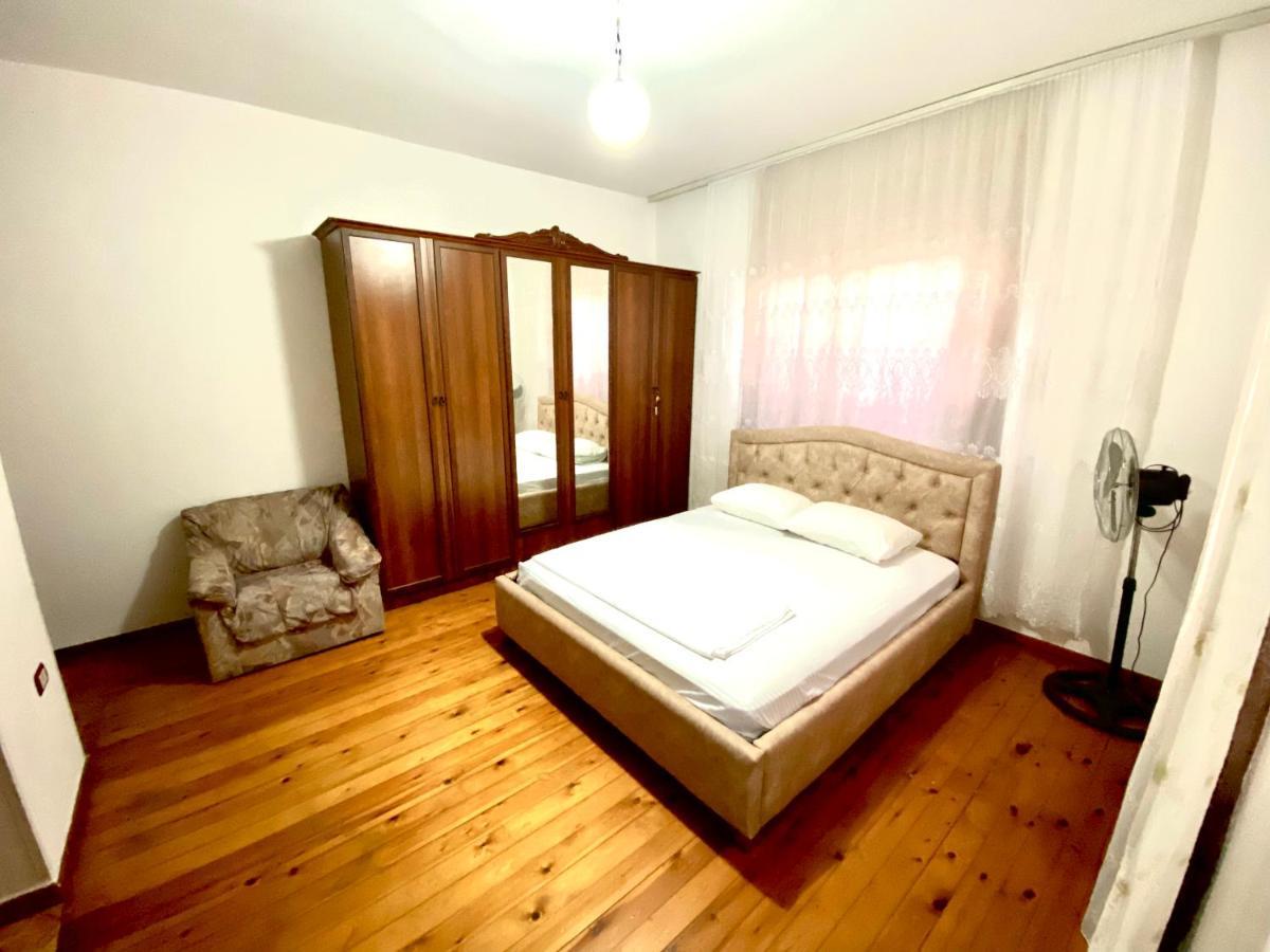 Villa Osmani Дуррес Екстер'єр фото